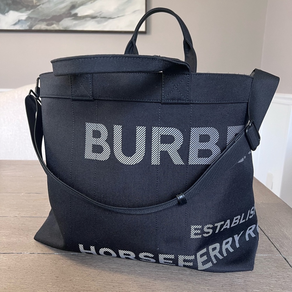 Almost New Burberry Horseferry Black Canvas Tote with Removable Shoulder Strap